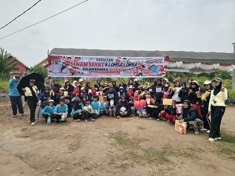 Semarakkan HUT ke-81 RI, Perumahan Kota Kapuas Baru Gelar Senam Sehat dan Lomba Meriah